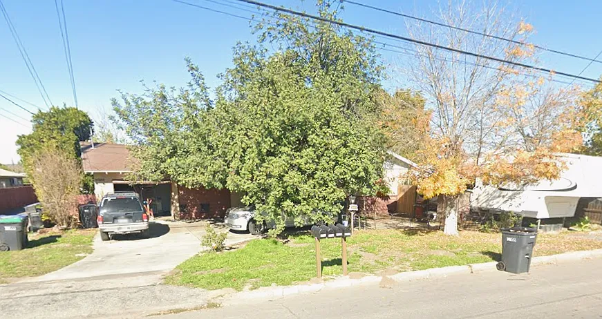 40588 E Mayberry Ave