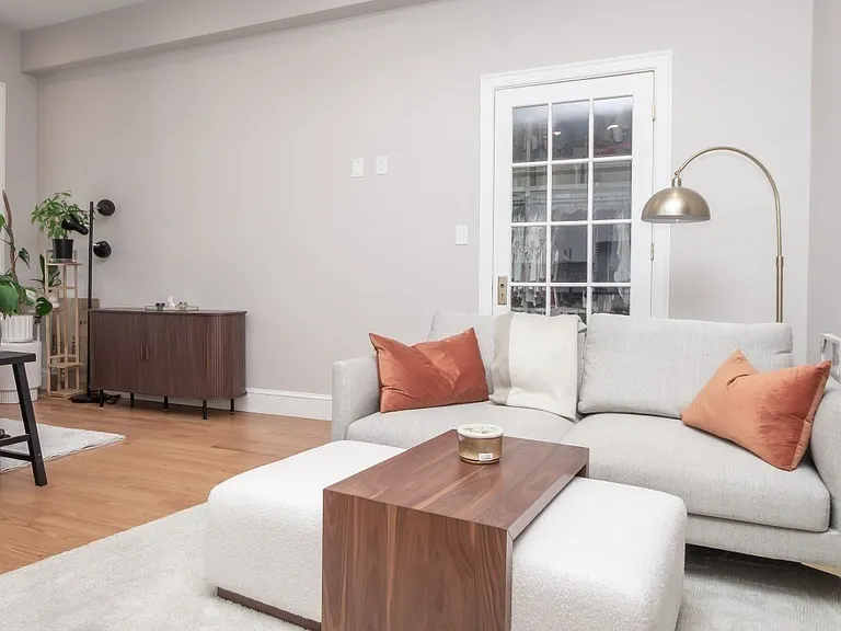 354 N Main St #213 — Photo 3