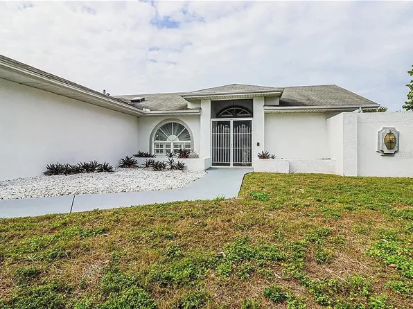 2095 Ellery St, Pt Charlotte, FL 33952