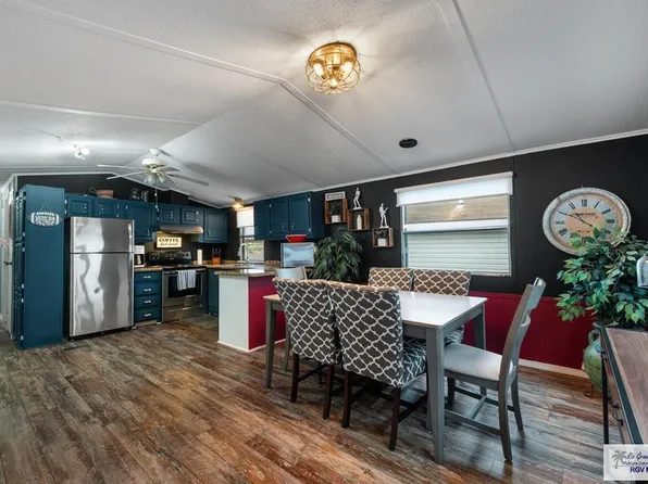 70 Palm Ln, Brownsville, TX 78526