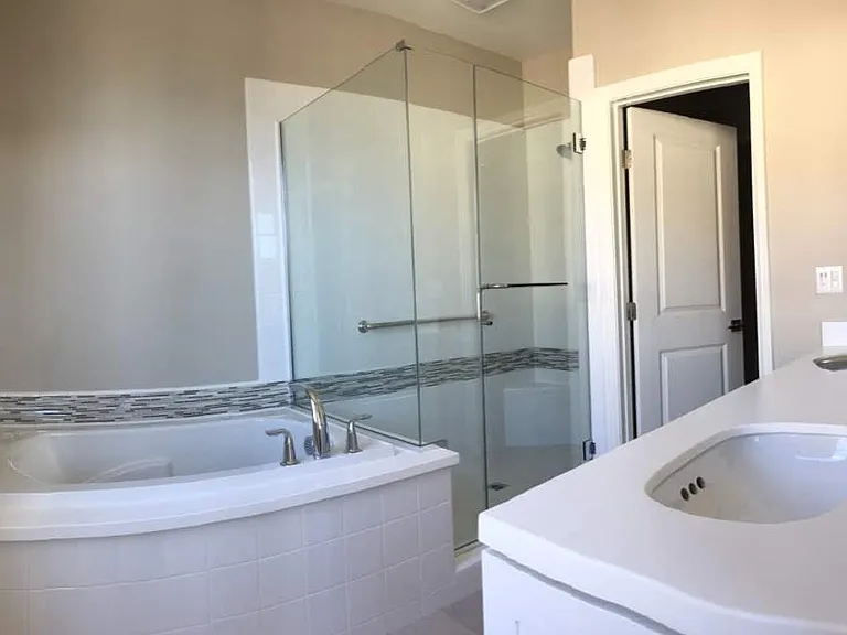 119 Breakwater — Photo 10