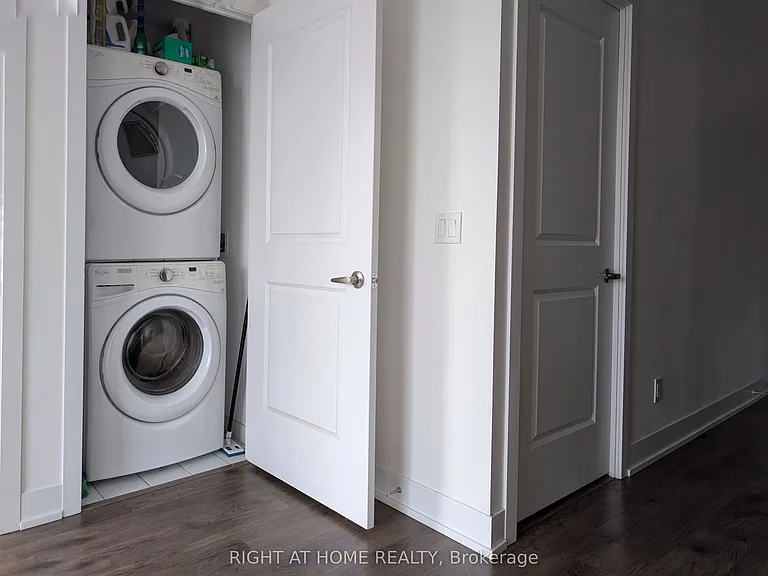68 Merton St #1010 — Photo 10