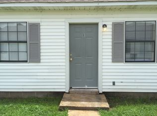 687 Jill Ln APT B, Bono, AR 72416