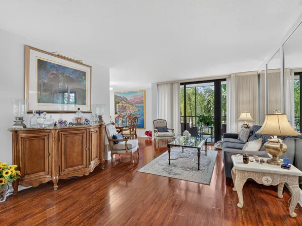 7786 Lakeside Boulevard #634, Boca Raton, FL 33434