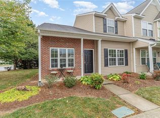 301 Snowy Owl Ct, Greensboro, NC 27409