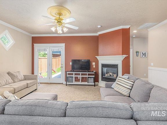 5th image of 2316 E Clifton Dr