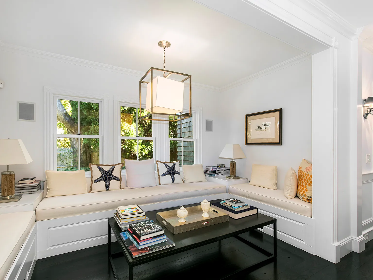 Dream Southampton Village Home , So Close to it All!! — Photo 4