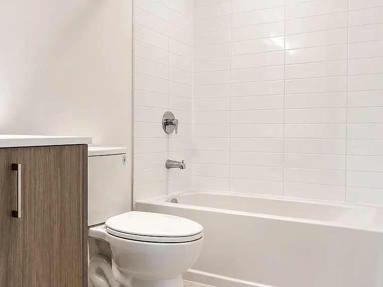 4010 Eglinton Ave W #432 — Photo 13