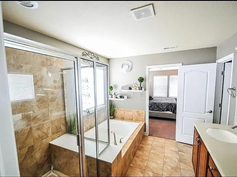 8229 S Country Club Pkwy — Photo 19
