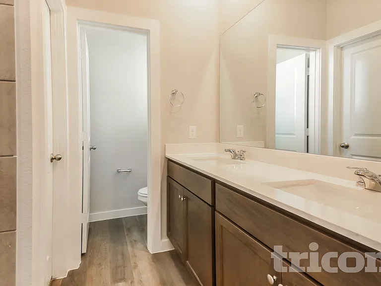 2580 Dulaney Dr — Photo 10