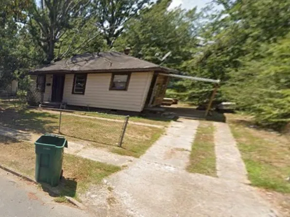 (undisclosed Address), White Hall, AR 71602