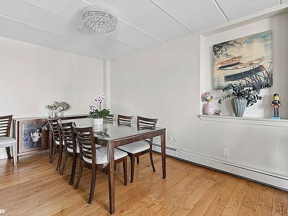 2nd image of 136-24 Maple Ave #8C