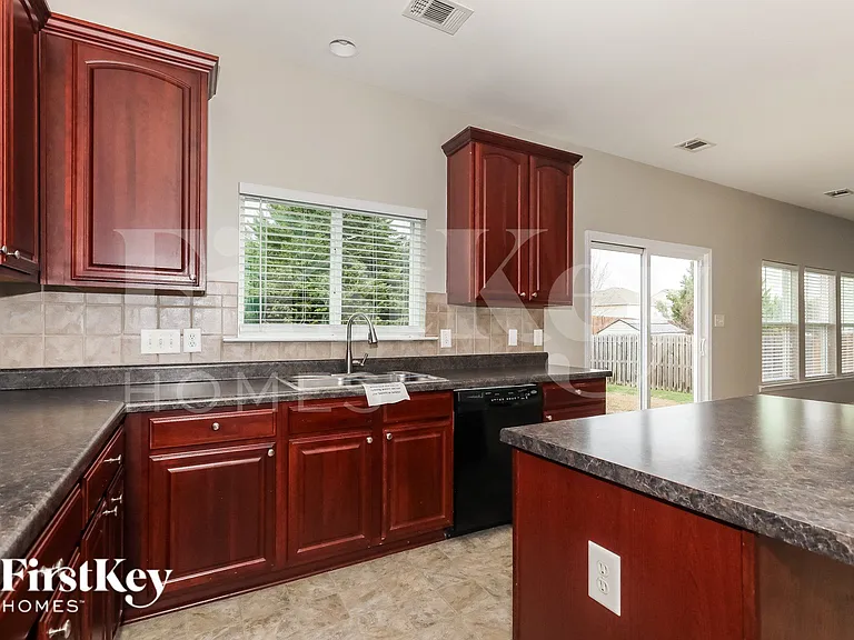 12635 Cumberland Cove Dr — Photo 7