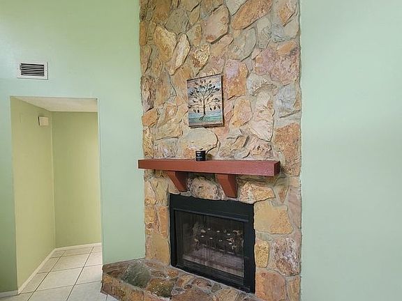 3rd image of 8201 Downfield Ln