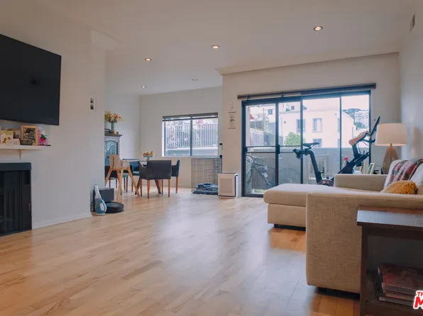 832 Palm Ave APT 206, West Hollywood, CA 90069