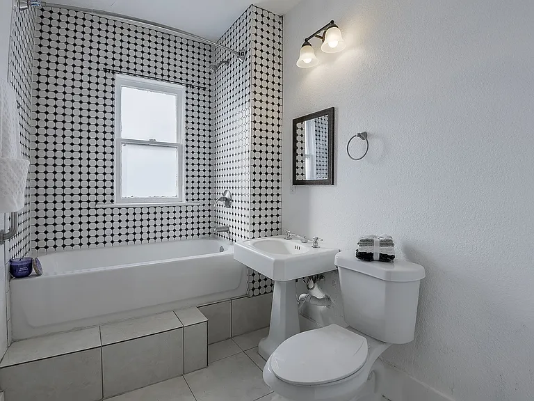 3000 S Jennings Ave #3000 — Photo 15