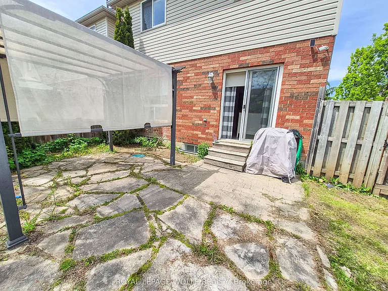 147 Dubrick Cres #1 — Photo 12