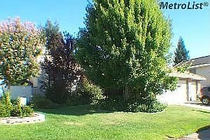 1st image of 1527 Dickinson Dr