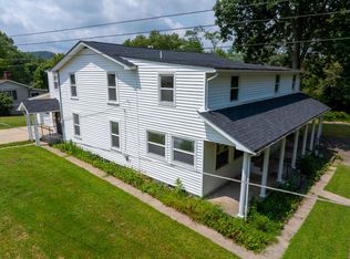 119 Dummitt Ave, Fayetteville, WV 25840