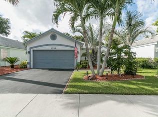 9248 Arborwood Cir, Davie, FL 33328