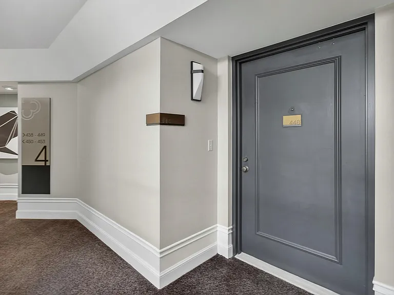 140 SE 5th Ave #448 — Photo 5