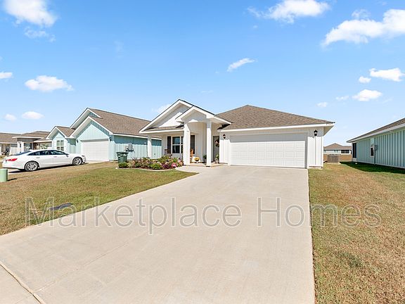 3rd image of 23129 Shadowridge Dr