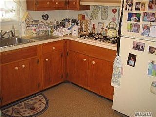 2nd image of 25 Neimann Ave