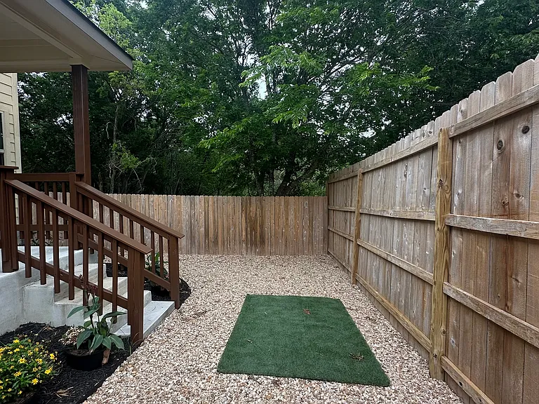 238 Samuel Dr — Photo 30