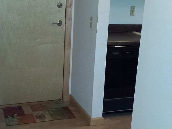 2nd image of 4524 Cedar Lake Rd #8