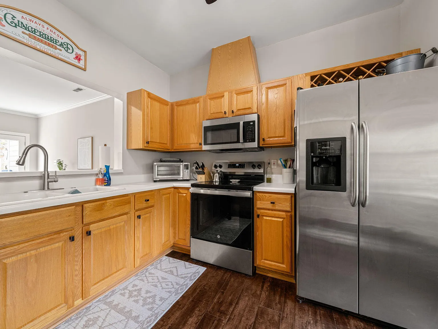 2 bed, 2.5 bath, 1262 sqft, $1,850 — Photo 4