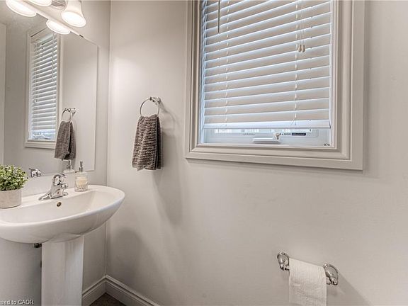 3rd image of 26 Spring Creek St