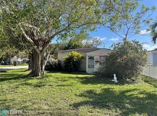 300 SW 12th Ct, Fort Lauderdale, FL 33315