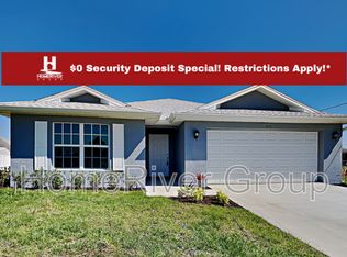 3713 NE 13th Ave, Cape Coral, FL 33909