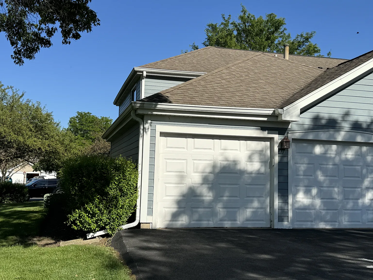 223 Deerpath Ct — Photo 1