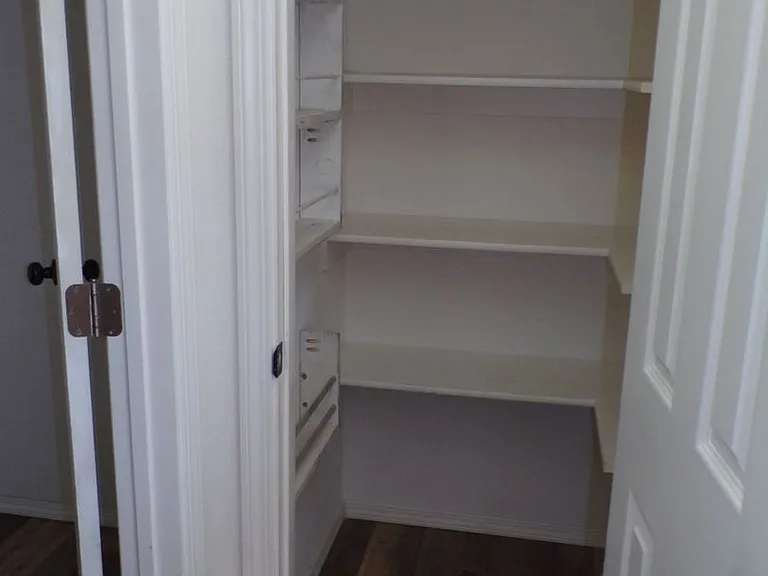 2812 Athens Ct — Photo 20