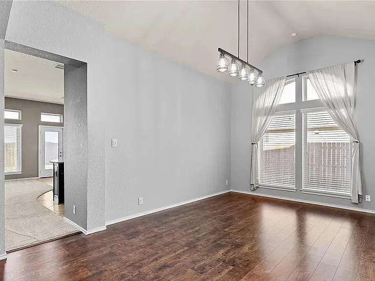 3028 Saddlehorn Dr — Photo 16