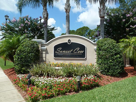2nd image of 3927 Sunset Cove Dr