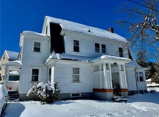 400 Robineau Rd #D, Syracuse, NY 13207