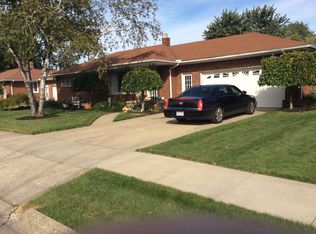 24214 Hill Ave, Warren, MI 48091