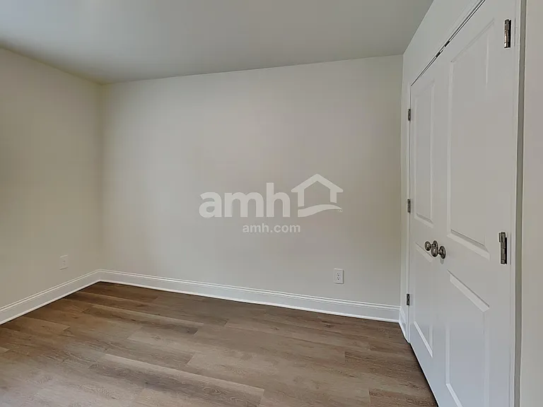 3327 Emzy Dr — Photo 19