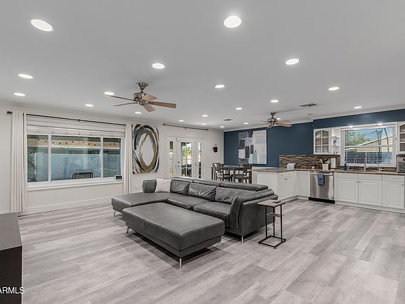 2nd image of 2547 E Corrine Dr