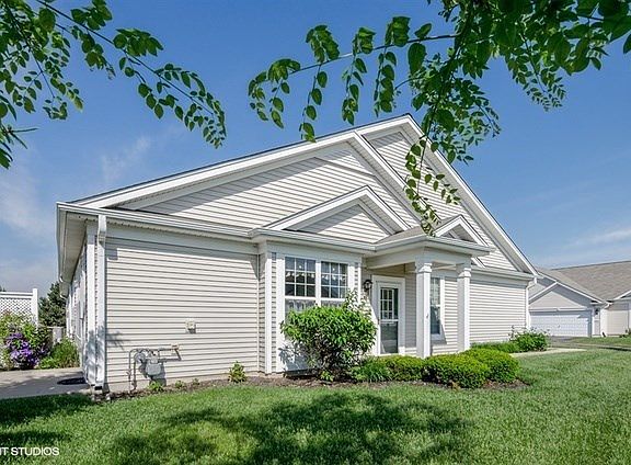 2nd image of 13339 Red Alder Ave