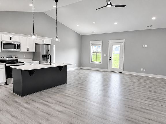 2nd image of 155 Harrods Glen