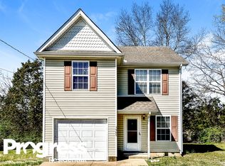 1905 Moon Ct, La Vergne, TN 37086