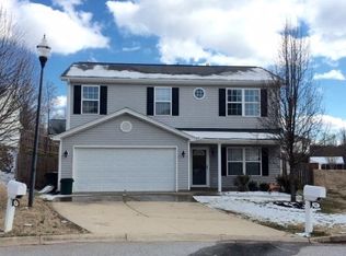 18 Laurelhurst Ct, Greer, SC 29650