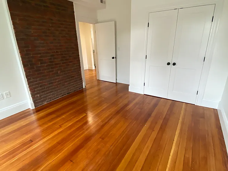 234 Calumet St #2 — Photo 10