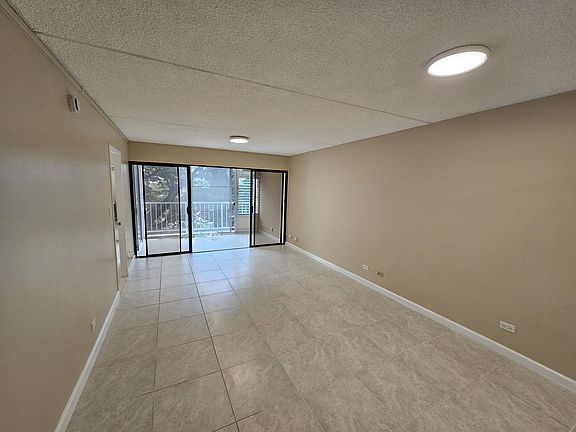 5th image of 2029 Nuuanu Ave APT 504
