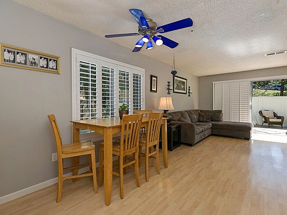 2nd image of 4257 Mesa Vista Way Unit 1