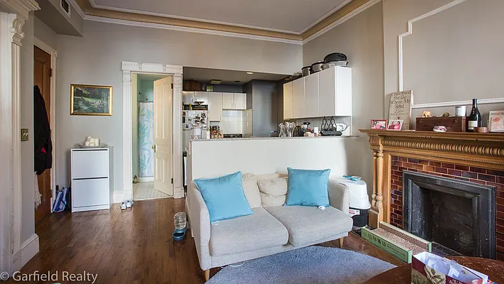 Rented by Garfield Realty  | media 18