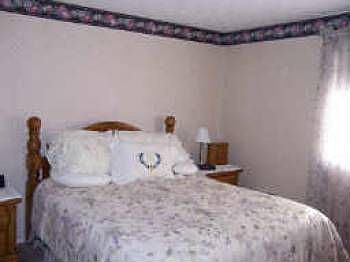 5th image of 6 Hanningfield Cir